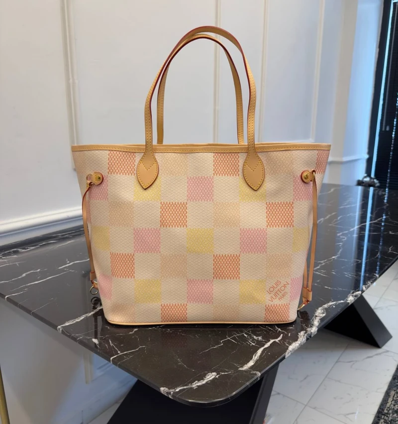 LOUIS VUITTON NEVERFULL MM