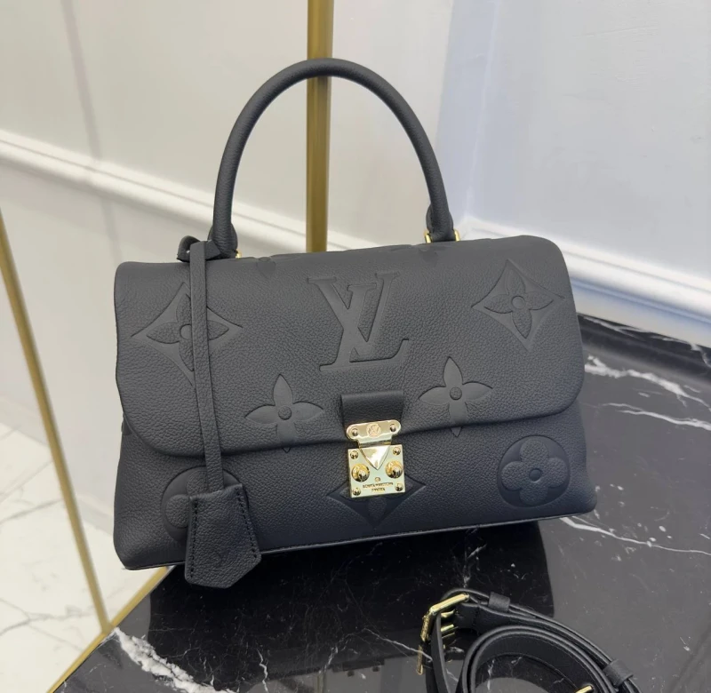 LOUIS VUITTON MADELEINE MM