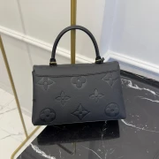 LOUIS VUITTON MADELEINE MM