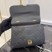 LOUIS VUITTON MADELEINE MM