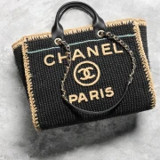 Chanel Deauville Häkelarbeit