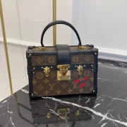 LOUIS VUITTON PETITE MALLE V