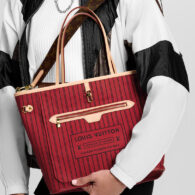 Louis Vuitton Neverfull Inside Out MM – Monogram/Rouge Sari mit Schulterriemen Replica